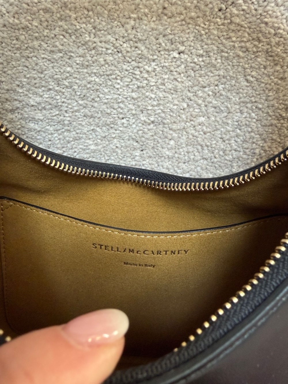 Stella McCartney Small Perforated Logo Hobo Bag - Picture 6 of 8